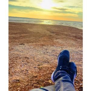 Meet your Posher, Hamza